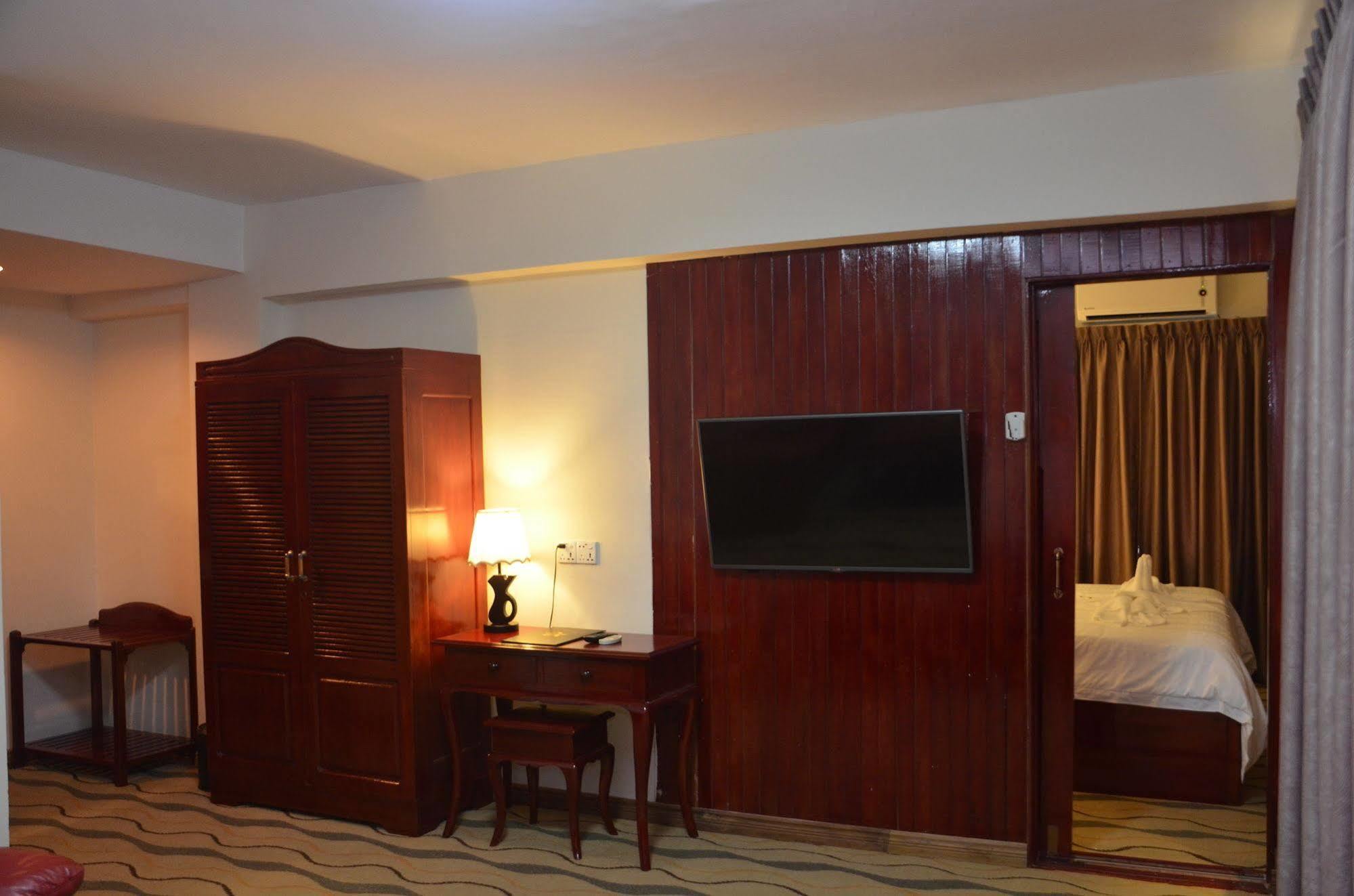 City Star Hotel Янгон Екстер'єр фото